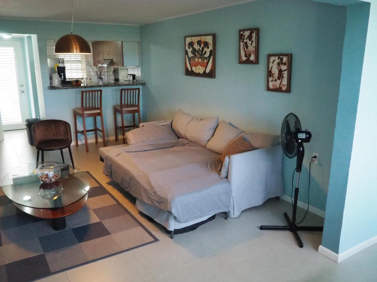 Kas Di Bami A-186 Op Seru Coral Resort - Ruim Appartement Met Groot Zwembad En Tropische Tuin 빌렘스타트 외부 사진