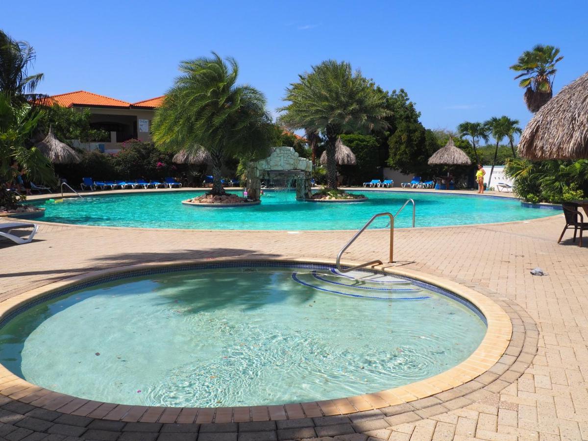 Kas Di Bami A-186 Op Seru Coral Resort - Ruim Appartement Met Groot Zwembad En Tropische Tuin 빌렘스타트 외부 사진