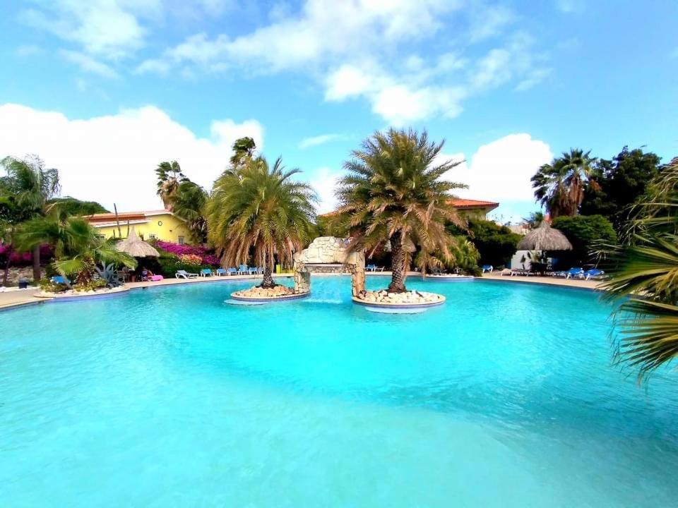 Kas Di Bami A-186 Op Seru Coral Resort - Ruim Appartement Met Groot Zwembad En Tropische Tuin 빌렘스타트 외부 사진